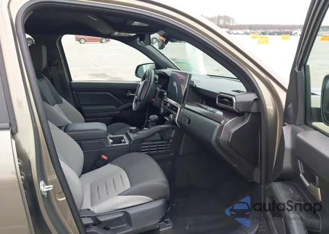 2025 Toyota Tacoma Hybrid Trd Off Road из США, поврежденный, VIN 3TYLC5LN1ST024661